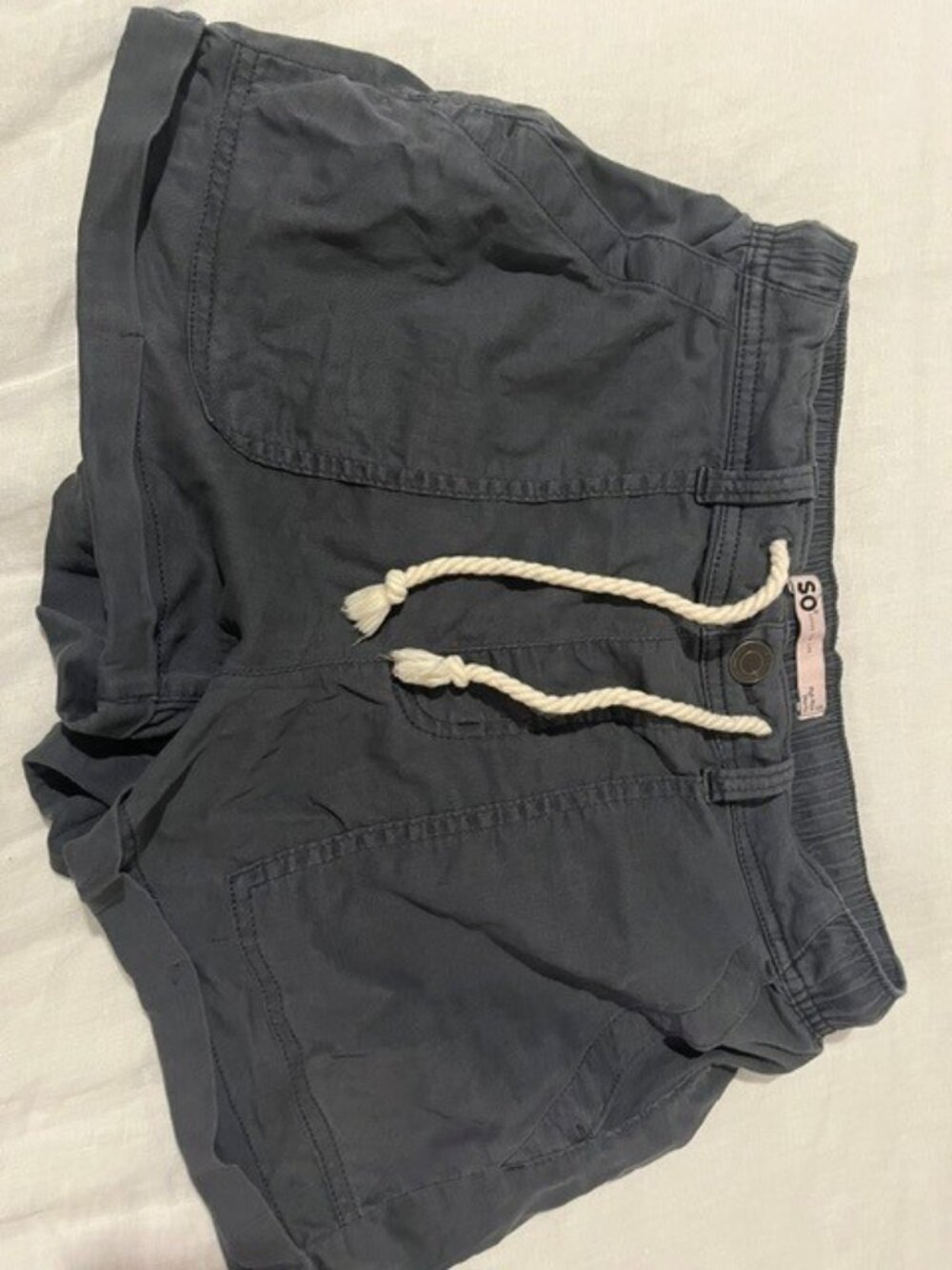 SO gray cargo shorts, size small